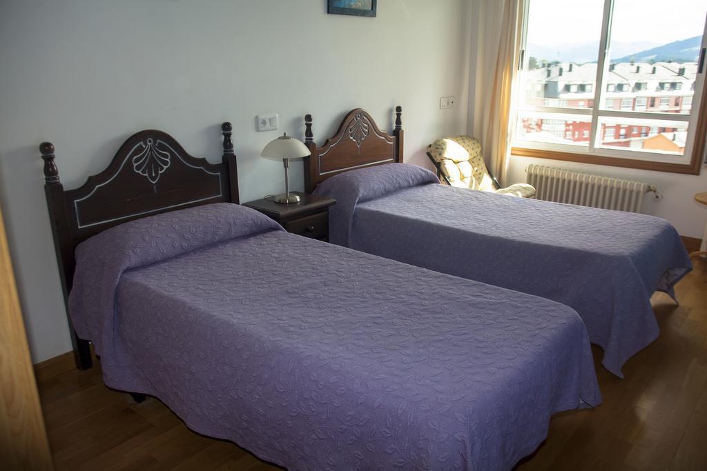 Hospedaxe Carragal Hotel Ribadeo Buitenkant foto